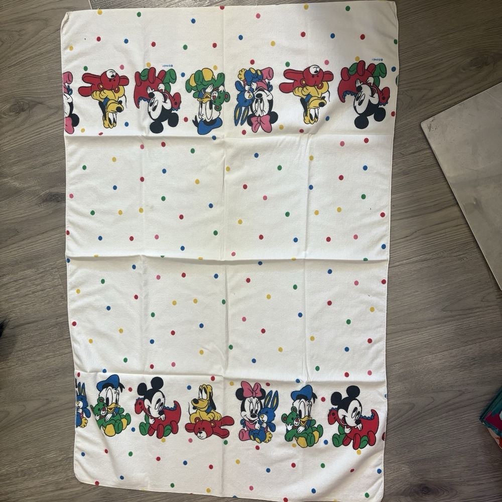 Vtg Disney Baby Receiving Blanket Mickey Minnie Donald Pluto Flannel Polka Dots